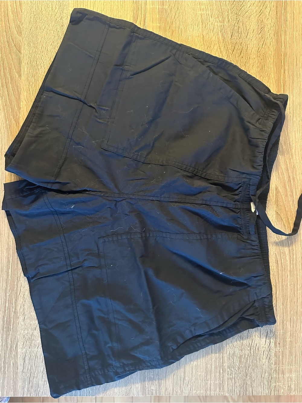 Lululemon women’s linen shorts